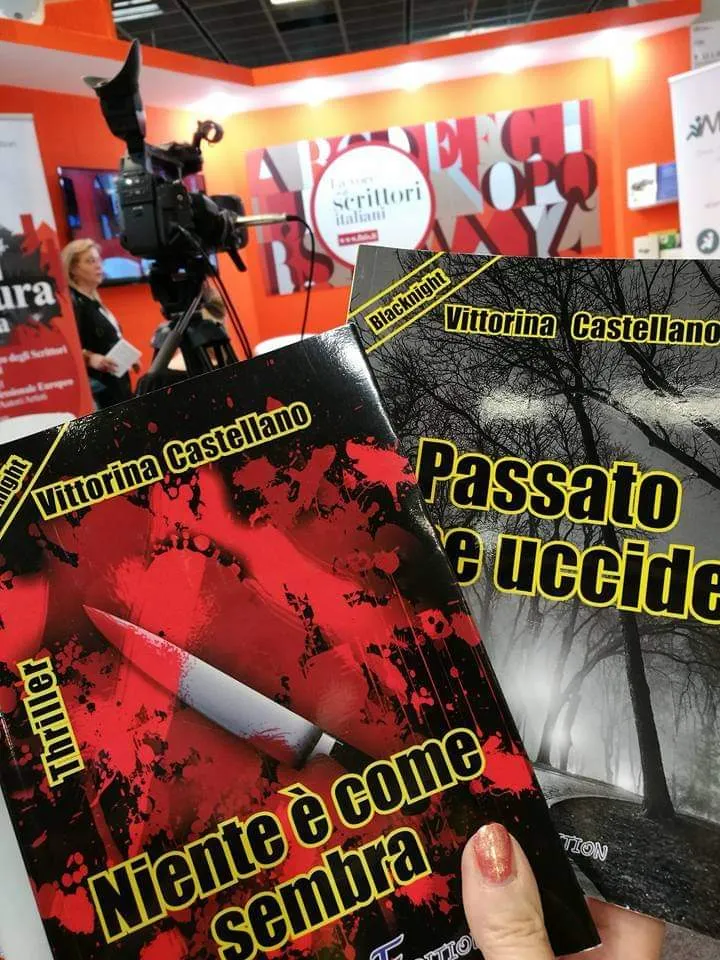 Due romanzi che hanno vinto Premi Letterari Internazionali, da leggere in vacanza, 300g.