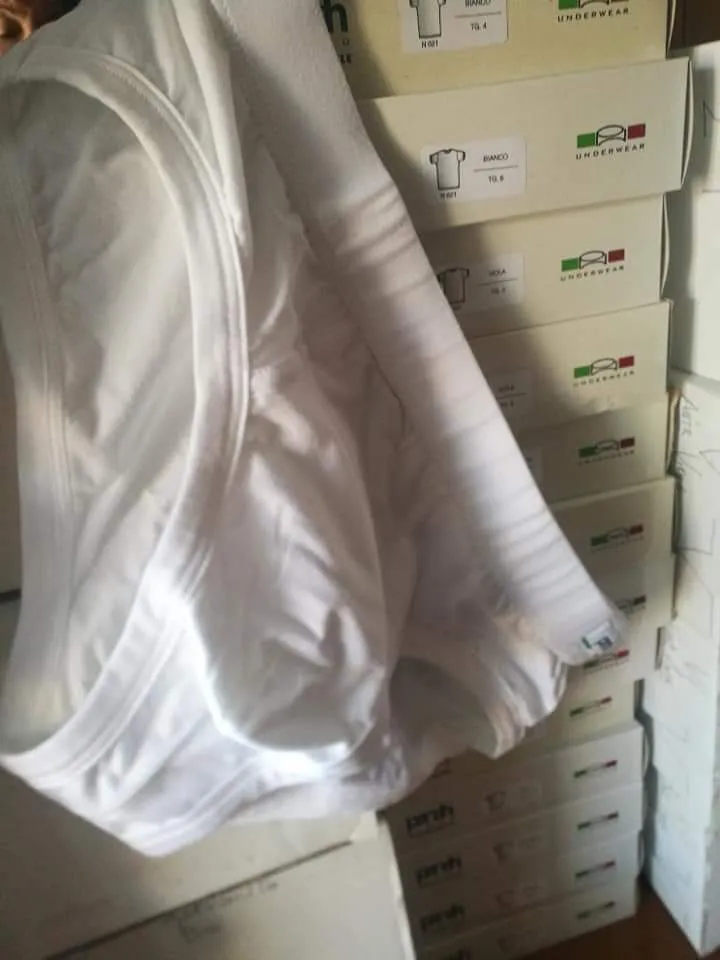 Slip alto uomo della Parah, 100g.