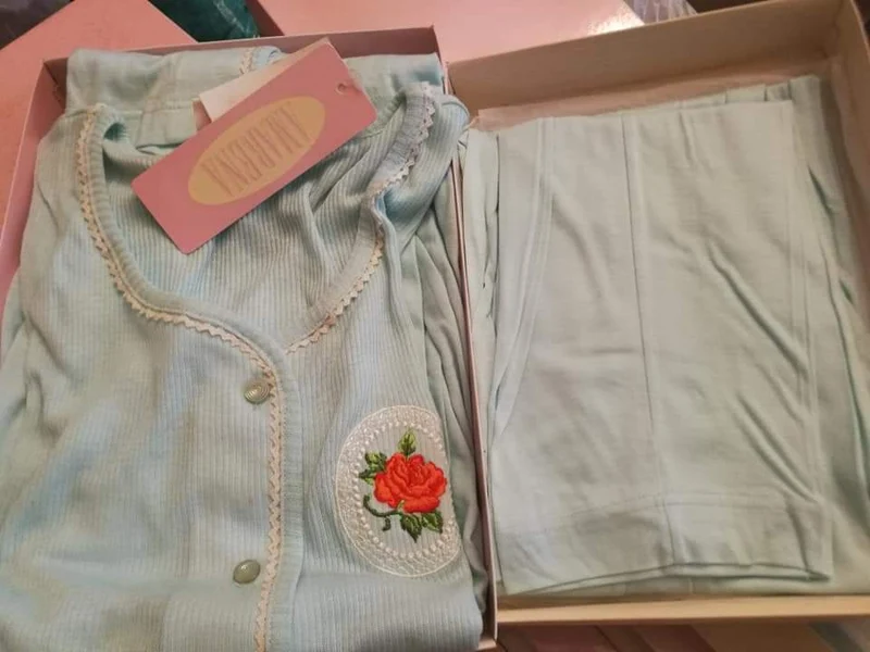 Pigiama donna in maglina Amarena, 900g.