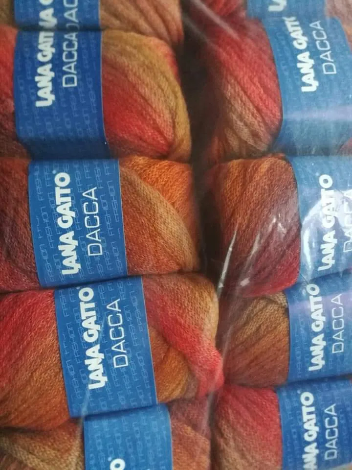 Filato moda Dacca Gatto, confezione da 500g.