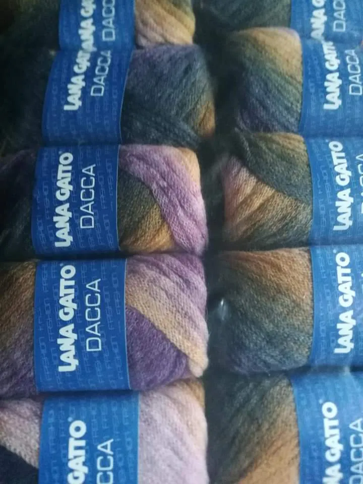 Filato moda Dacca Gatto, confezione da 500g.