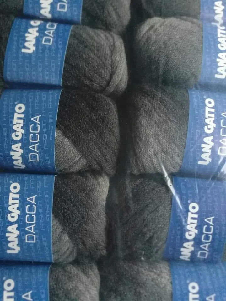 Filato moda Dacca Gatto, confezione da 500g.