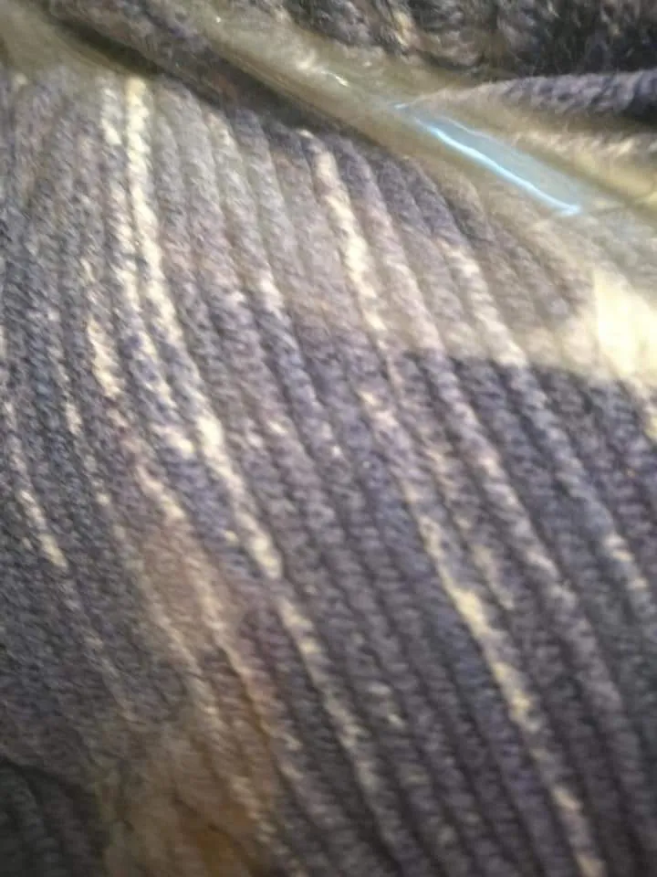 Pura lana Super Soft Gatto, confezione da 500g.