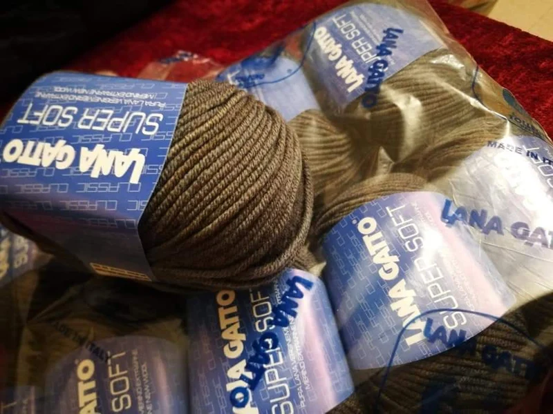 Pura lana Super Soft Gatto, confezione da 500g.
