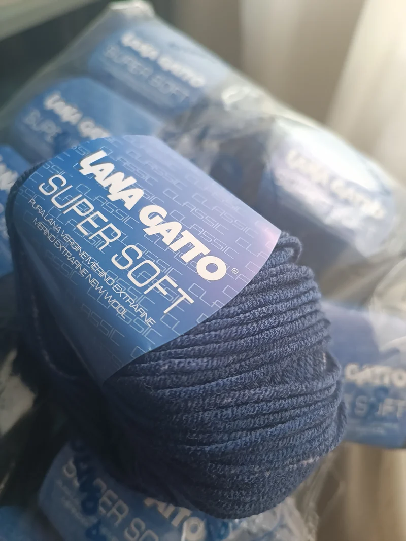 Pura lana Super Soft Gatto, confezione da 500g.