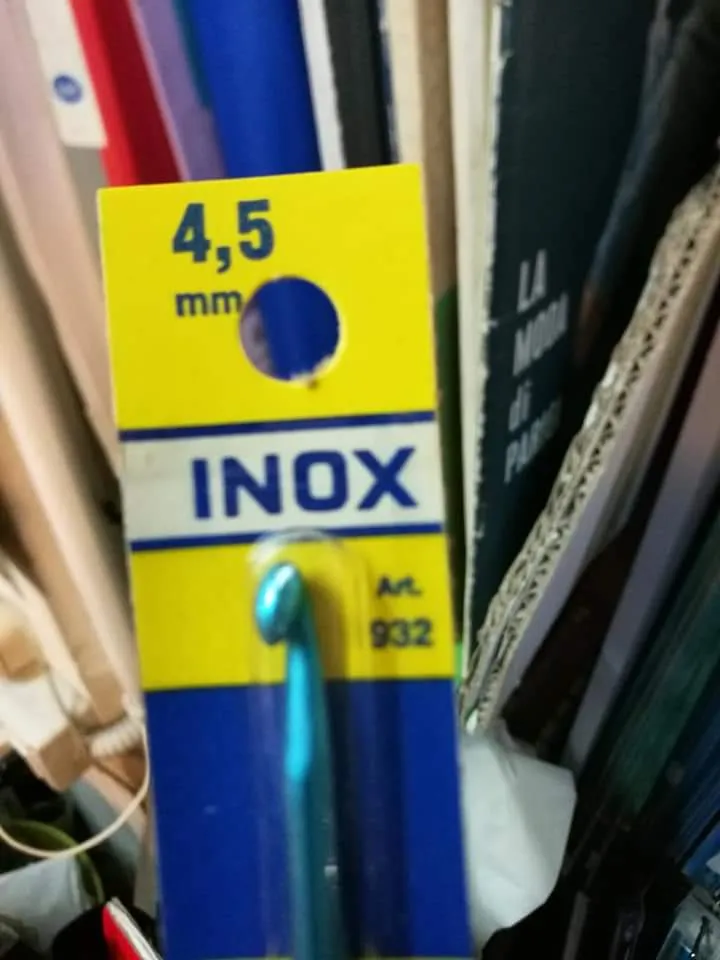 Uncinetto, 10g.