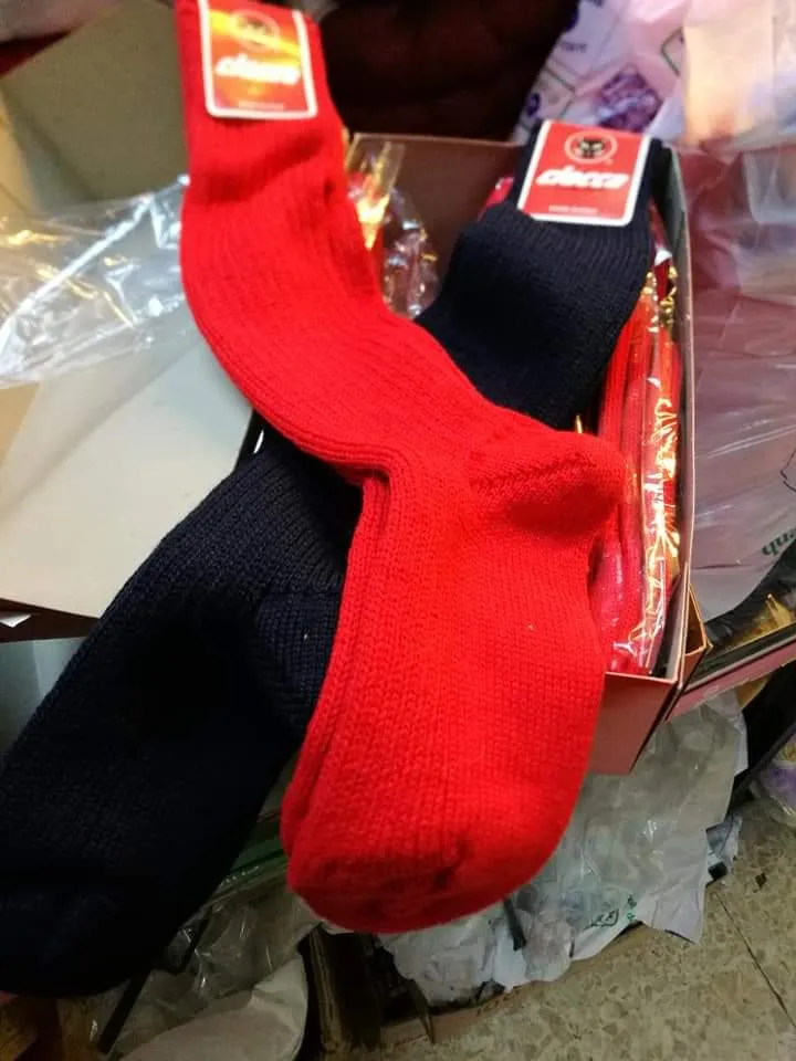 Calzettoni Ciocca ragazzo, in mix di colori rosso e blu, dodici paia, 600g.