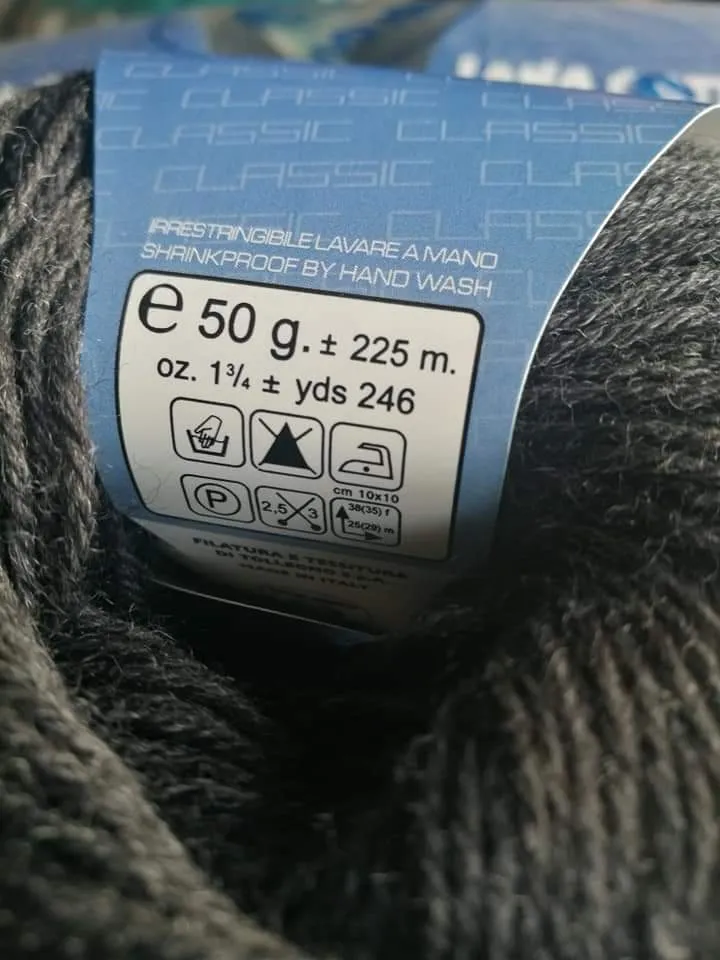 Pura lana vergine Gomitolo Gatto, confezione da 500g.