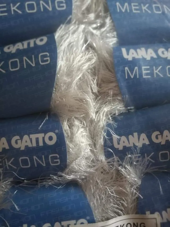 Filato moda in Lurex, Mekong Gatto, in gomitoli, confezione da 500g.