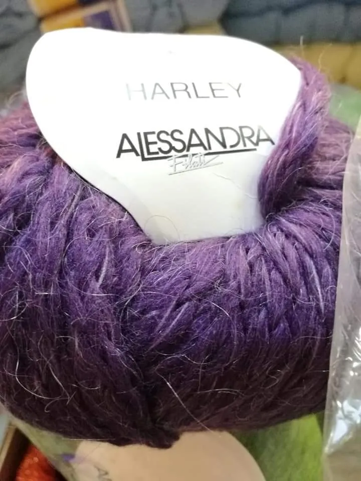 Filato moda Harley Alessandra, confezione da 500g.