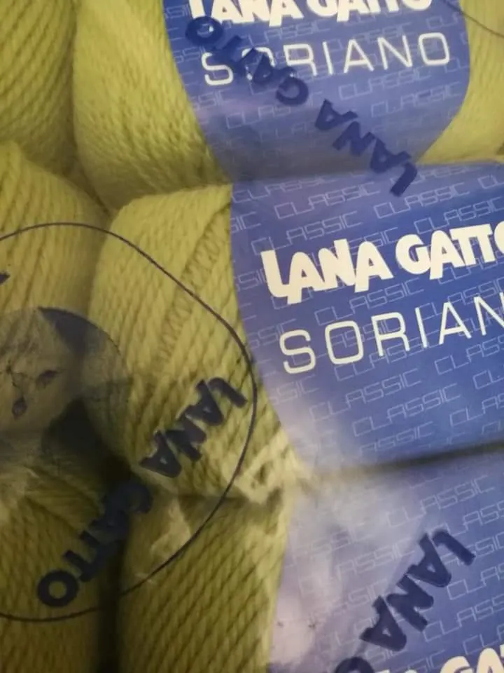 Soriano Lana Gatto, misto lana(70%) in gomitoli, confezione da 500g.