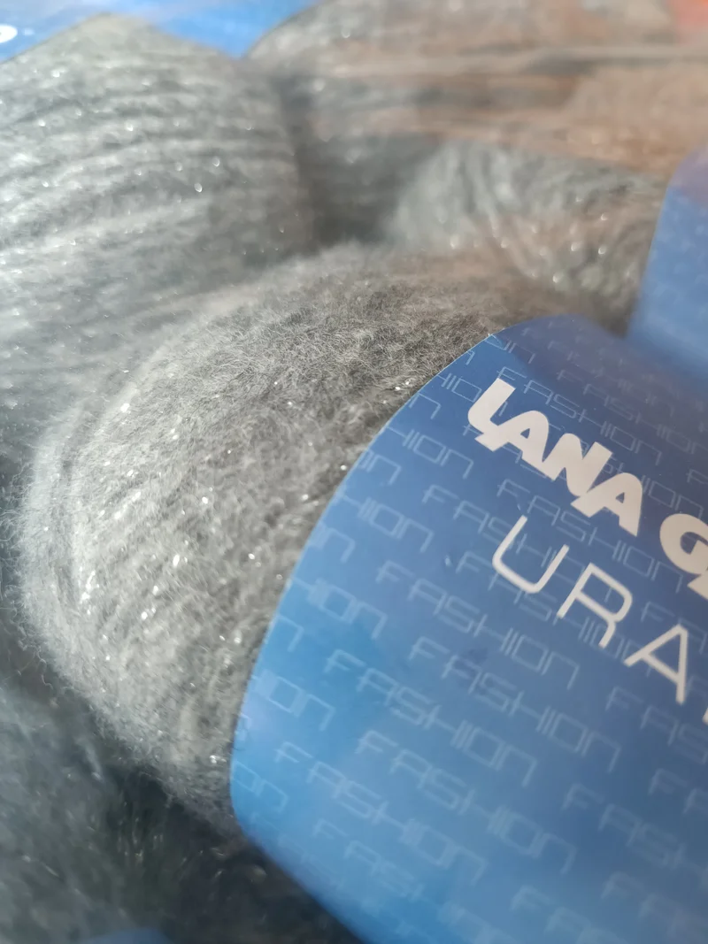 Filato moda Ural Lana Gatto, confezione da 500g.