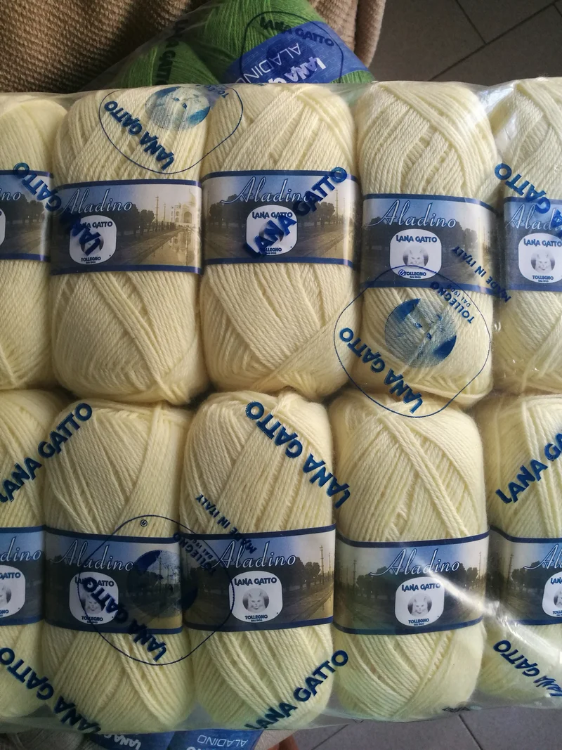 Aladino misto lana a gomitoli, confezione da 500g.