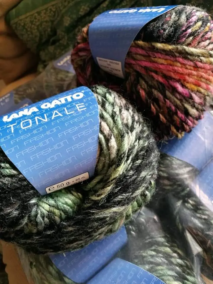 Tonale, filato moda confezione da 500g.
