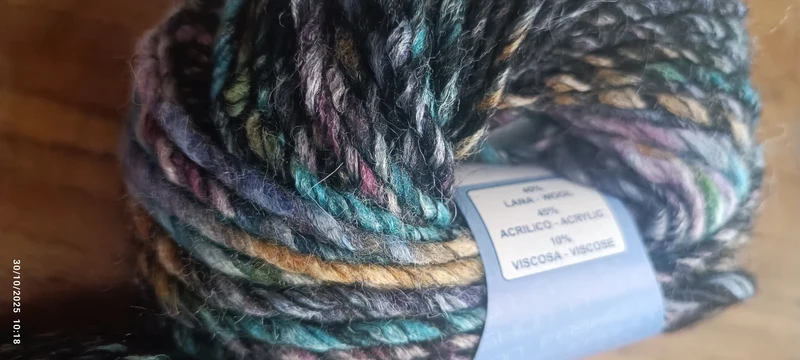 Tonale, filato moda confezione da 500g.