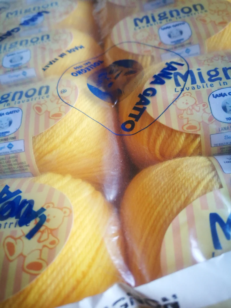 Mignon Lana Gatto neonati 250g