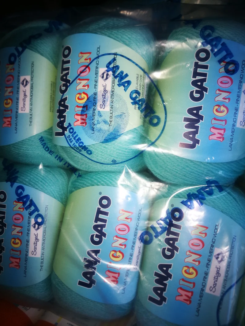 Mignon Lana Gatto neonati 250g