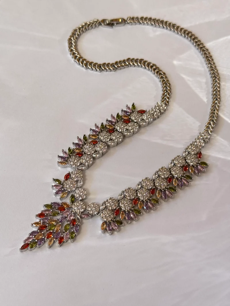 Crystal Statement Necklace | Collana gioiello con cristalli multicolore