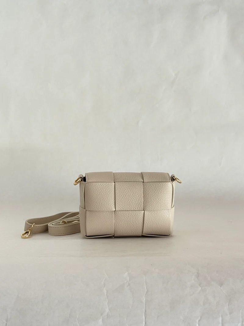 Mini borsa a tracolla in pelle intrecciata