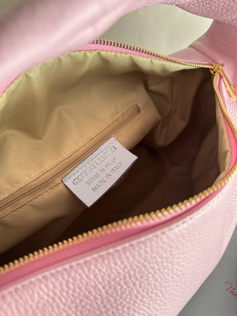 Borsa a spalla effetto “puff” in tonalità macaron