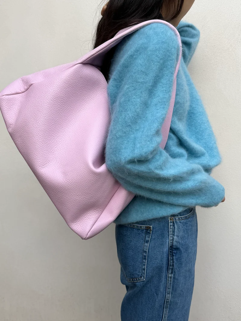 Borsa a spalla effetto “puff” in tonalità macaron