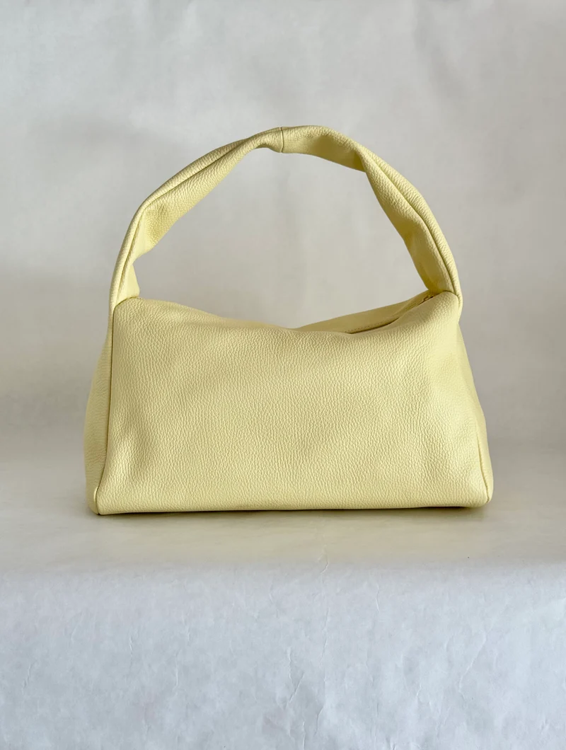 Borsa a spalla effetto “puff” in tonalità macaron