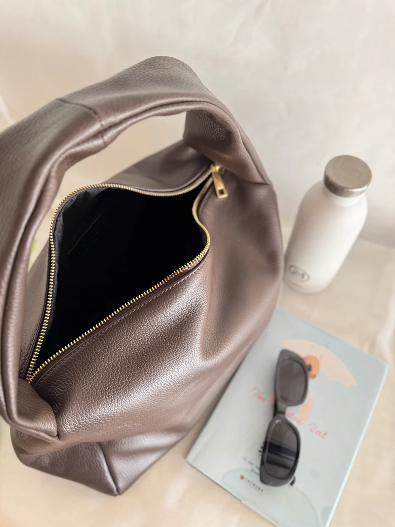 Borsa a spalla effetto “puff” in tonalità macaron