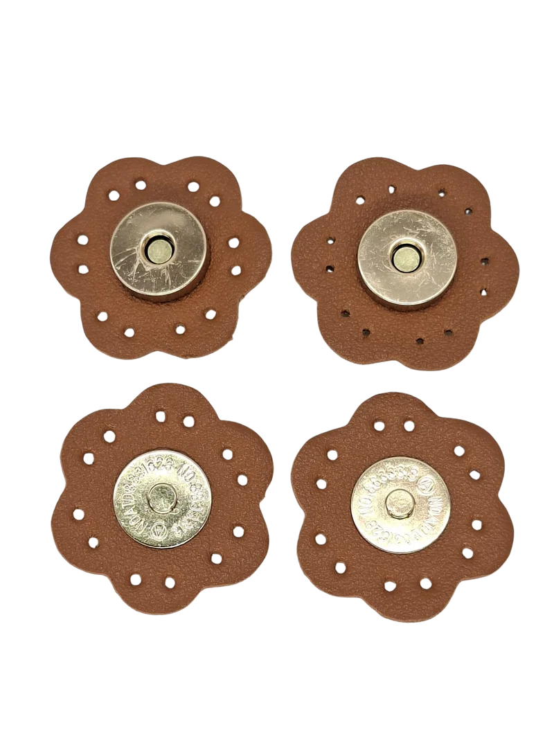 Chiusura magnetica in pelle 2pz