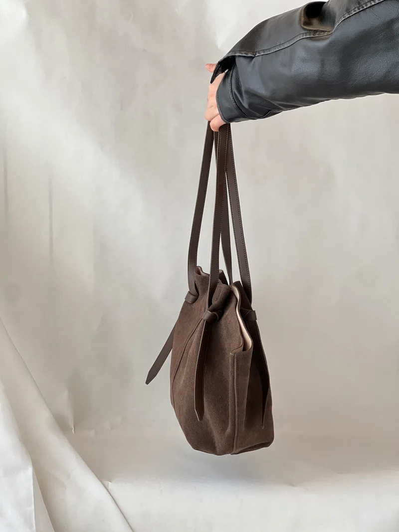Borsa hobo in suede – Marrone scuro
