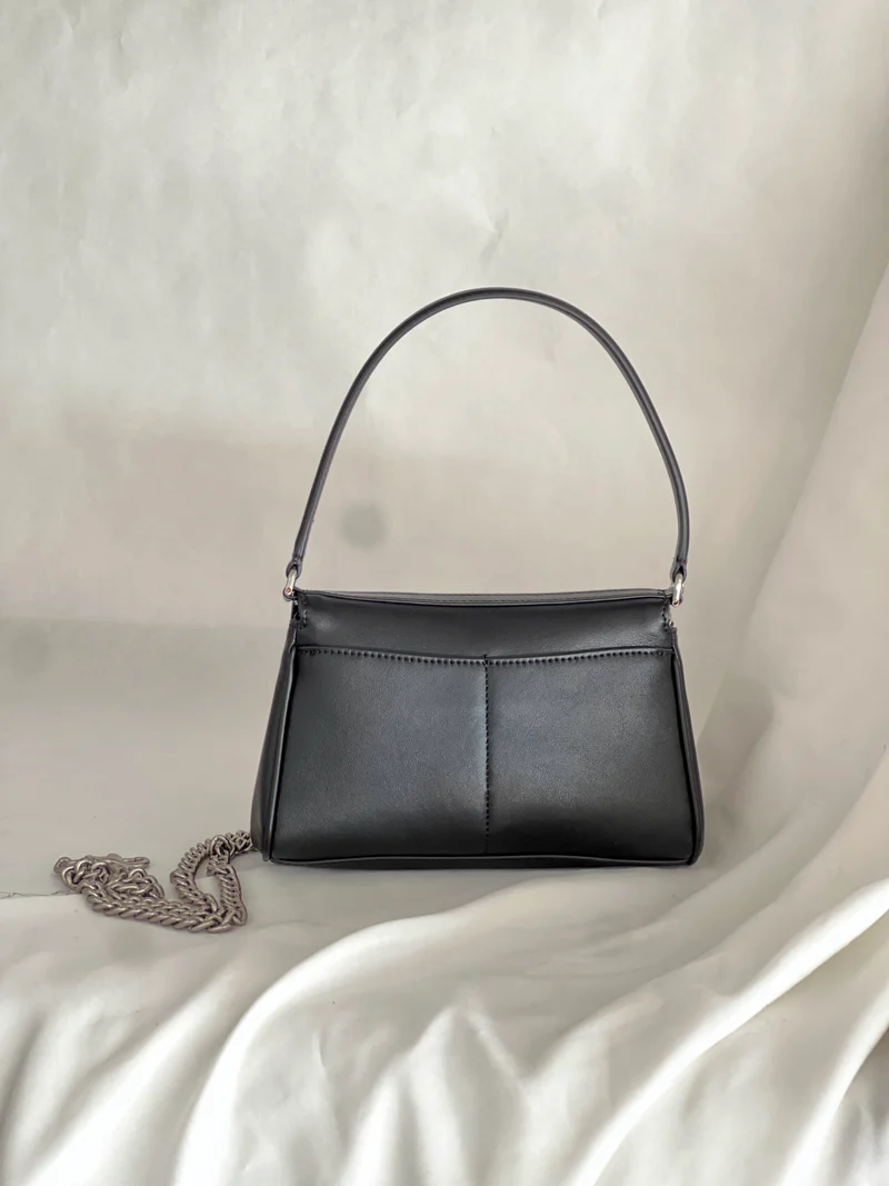 Borsa strutturata in pelle Majiang