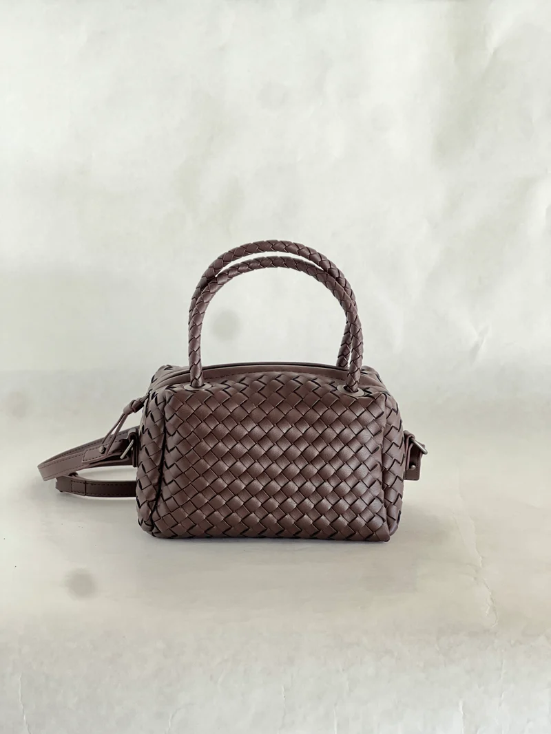 Borsa intrecciata in pelle di agnello