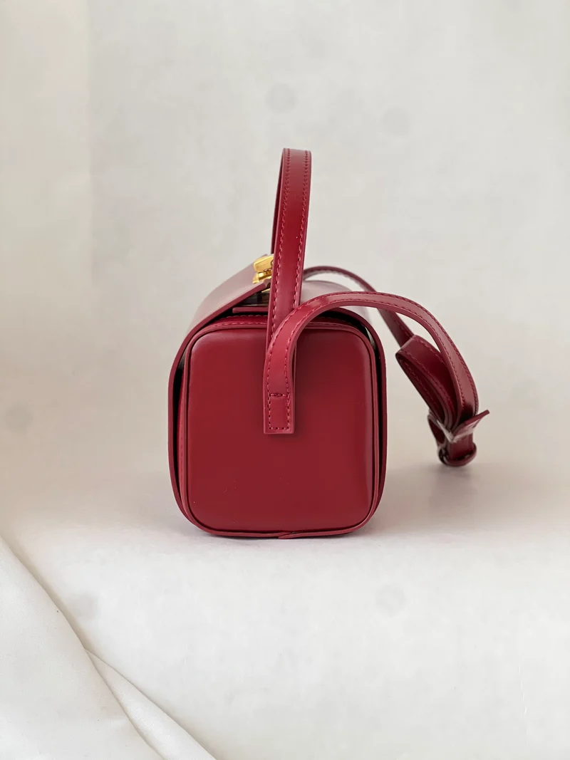 Borsa “Regalo” in vera pelle – Rosso intenso