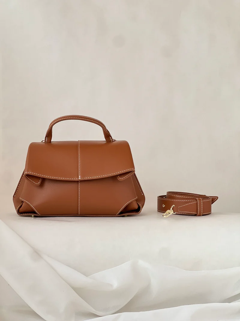Borsa a fisarmonica in vera pelle – Caramello