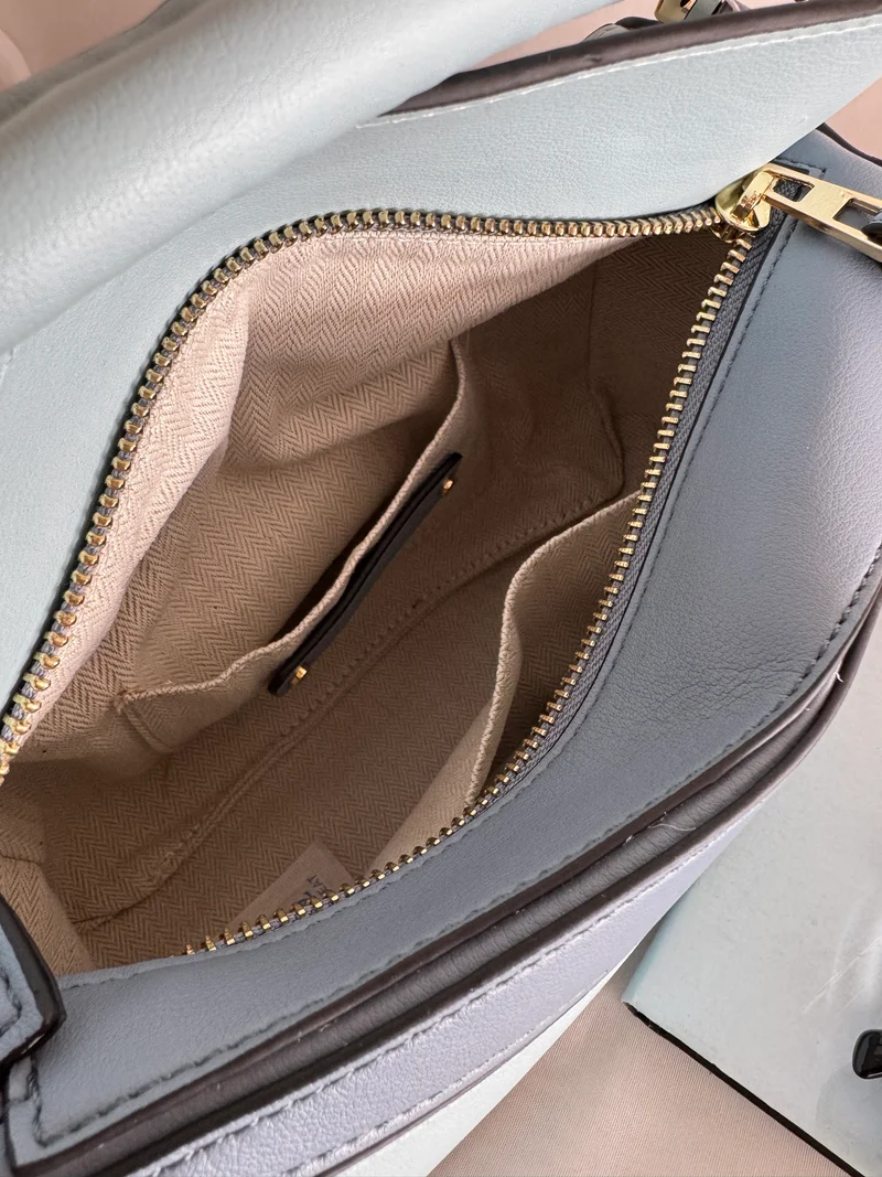 Borsa in vera pelle fatta a mano – P01