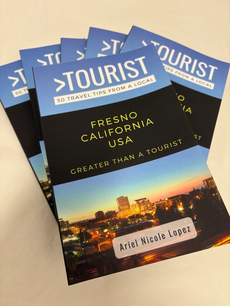 Tourist - 50 Travel Tips from a Local by Ariel Nicole Lopez