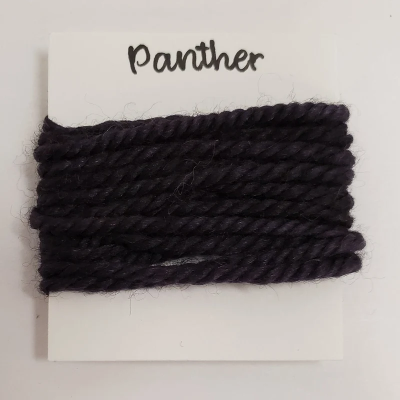Mod Yarns - Lil in the Middle