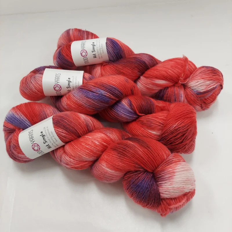 Mod Yarns - Lil in the Middle
