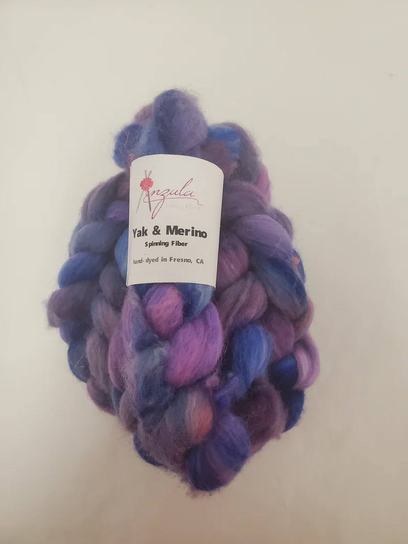 White Yak & Merino Spinning Fiber 50/50