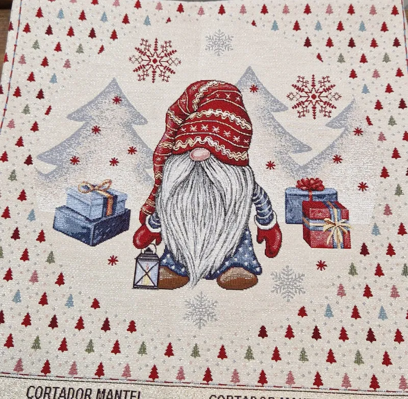 Pannello Fantasia di Natale con Gnomo e Regali in Gobelin per Realizzare Cuscini e Borse Hand Made, Misura 47x47cm