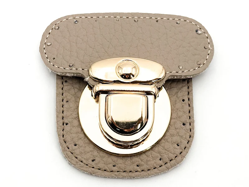 Chiusura per borse in ecopelle | 6x6 cm | cf 1 pz