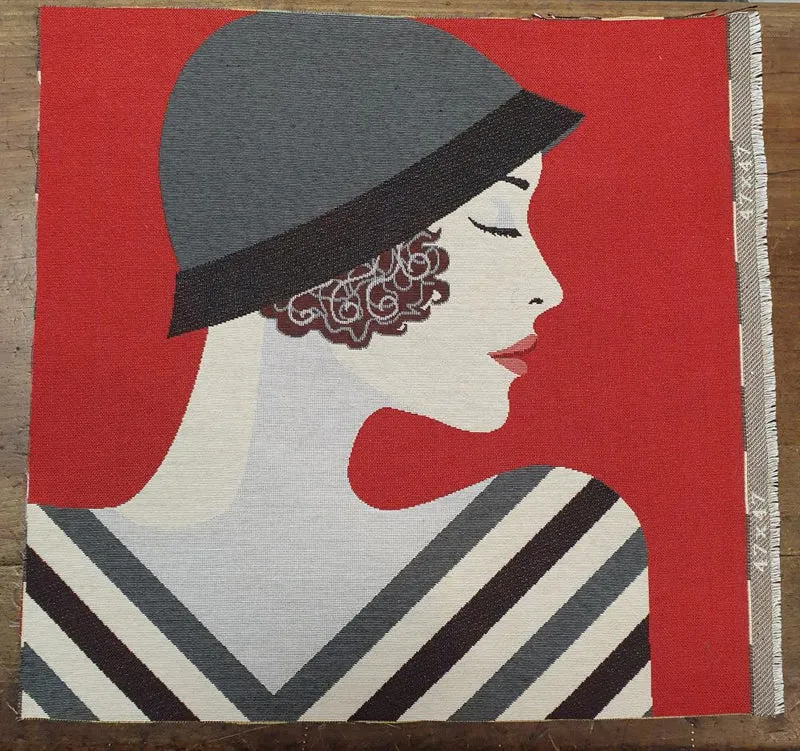Pannello Fantasia con Donna con Cappello in Gobelin per Realizzare Cuscini e Borse Hand Made, Misura 47x47cm