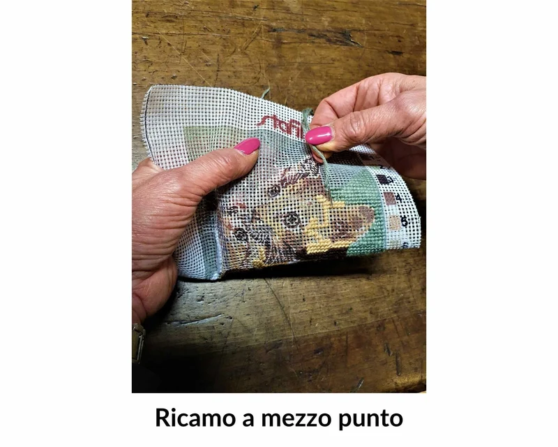 Kit da Ricamo a Mezzo Punto con Fantasia Girasoli per realizzare un Quadro da Ricamare a Punto Croce, marca Stafil