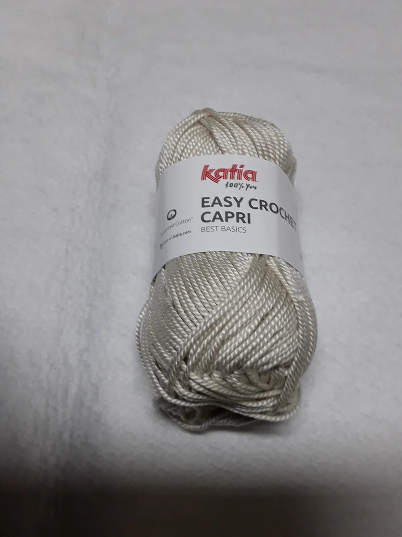 EASY CROCHET CAPRI KATIA 50 GR METRI 85 SI LAVORA CON UNCINETTO 4,5/5 E FERRI 4 /4,5