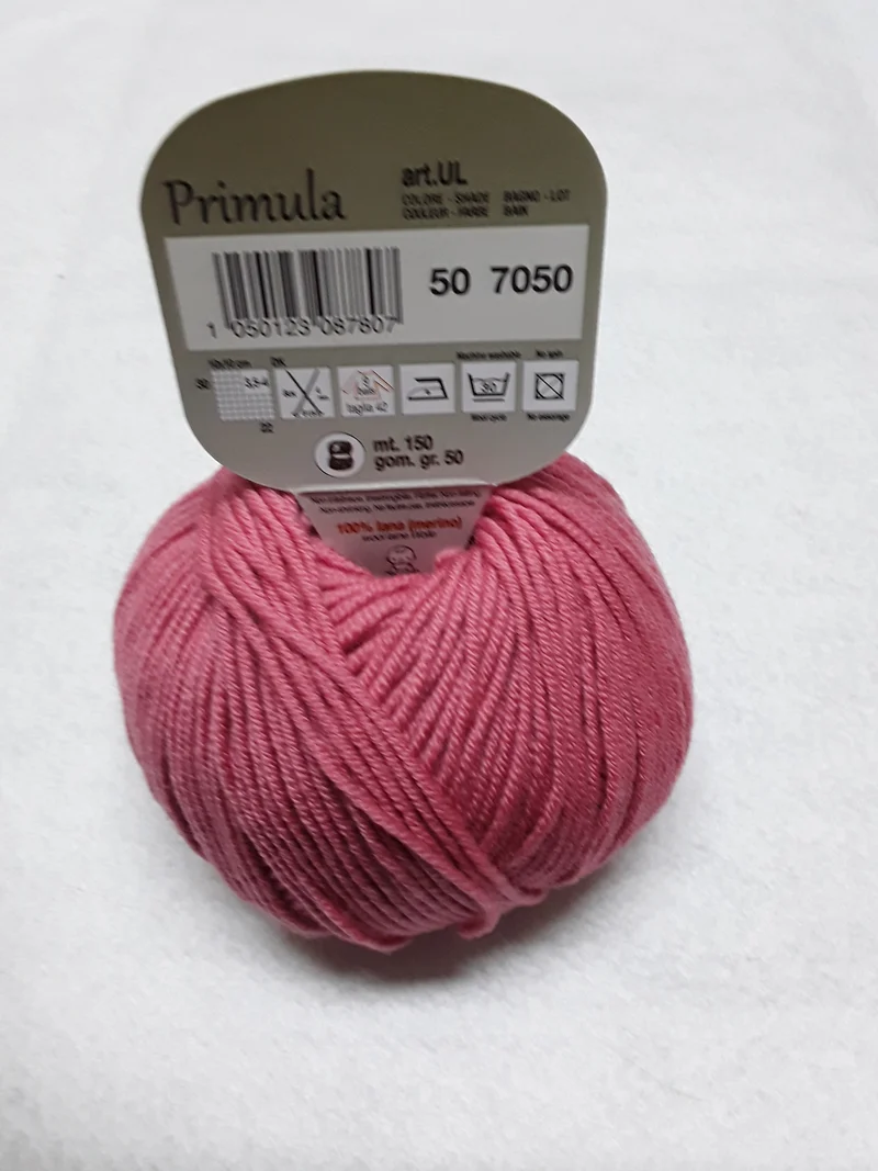 PRIMULA ADRIAFIL 50 GR METRI 150 100% lana (merino extra fine) Ferri: 4mm