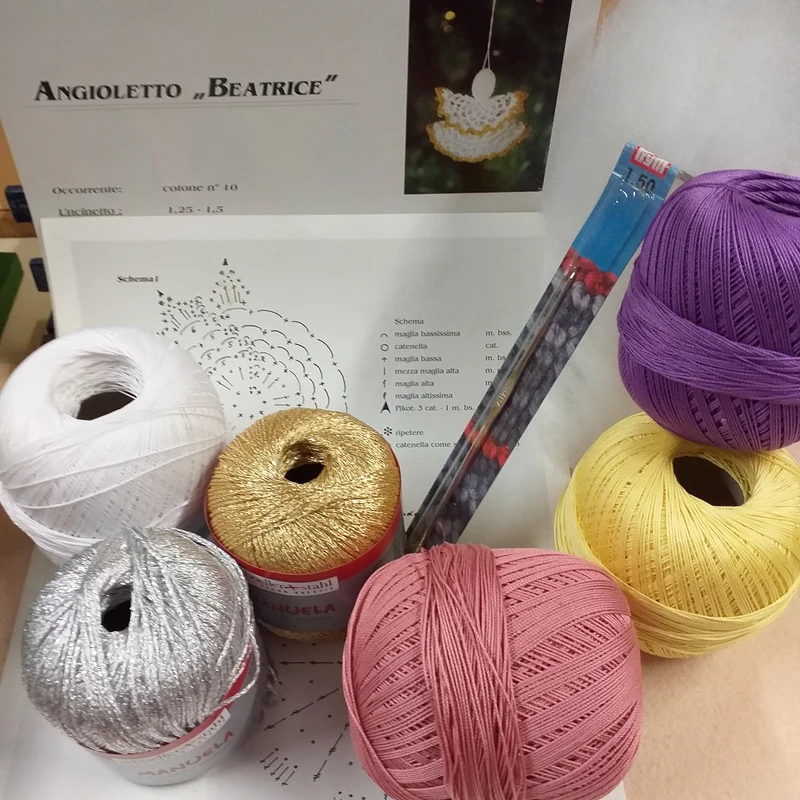 Kit angioletto uncinetto bomboniera schemi filo cotone colorato dorato