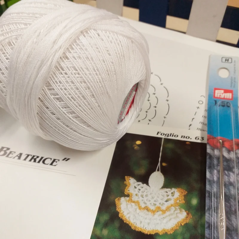 Kit angioletto uncinetto bomboniera schemi filo cotone colorato dorato