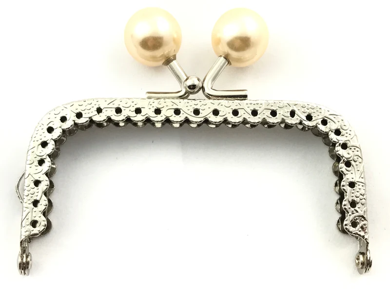 Chiusura clic clac retta pallino argento per borse | 8,5 cm | cf 1 pz