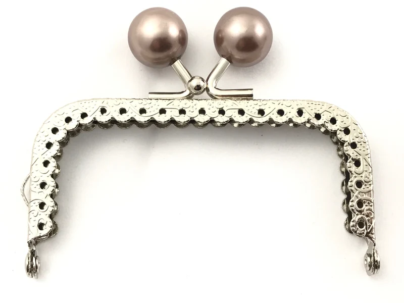 Chiusura clic clac retta pallino argento per borse | 8,5 cm | cf 1 pz