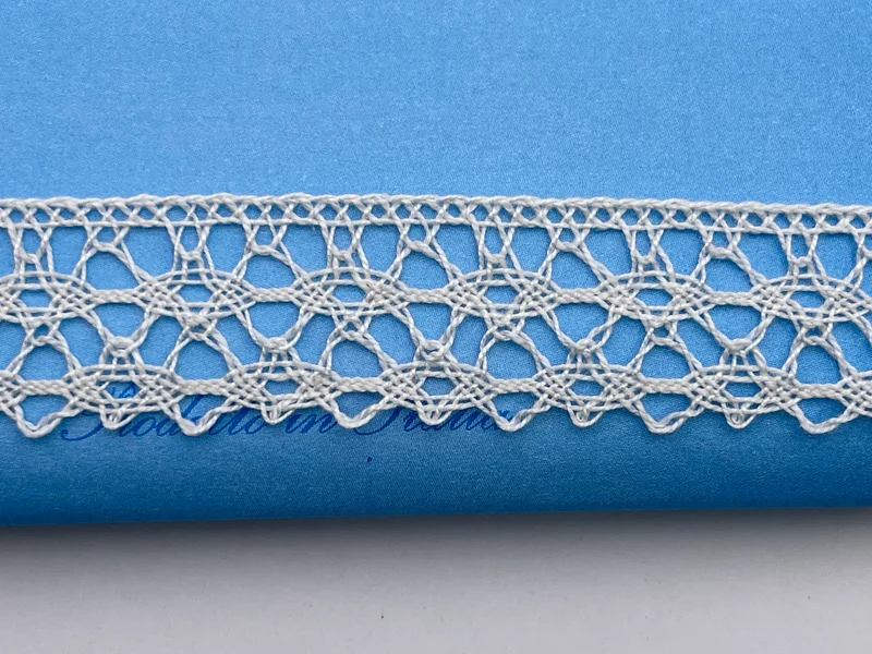 Pizzo 05178 panna cm. 2 cf.20mt.