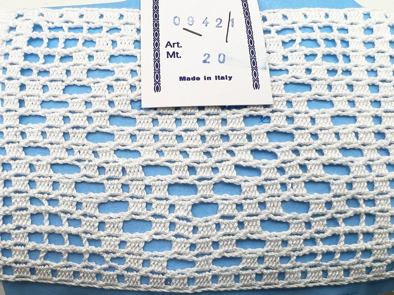 Pizzo 0942 bianco cm 9 cf.20mt.